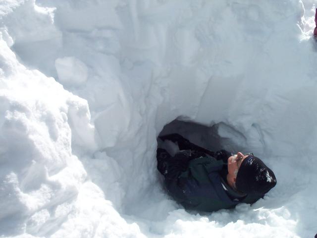 You get very wet digging our the cave, so only build a cave if you're going to use it for more than one night.