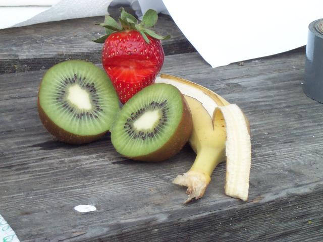 Eat fruit dinner display.